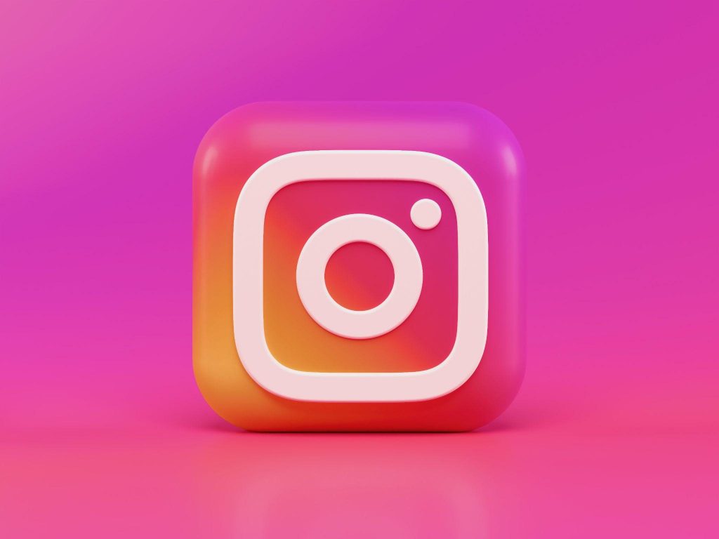 how-to-add-instagram-feed-to-website-for-free